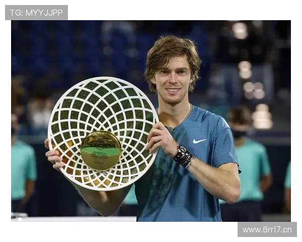 卢布列夫再度伤战赛场 敬业精神令人敬佩